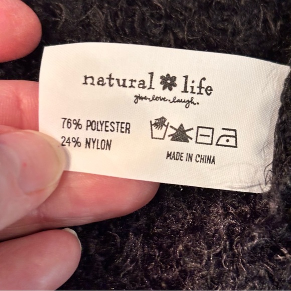 NWT Natural Life Fuzzy Black Cardigan Sweater,L/XL,Comfy Soft Cropped Feminine - Picture 4 of 14